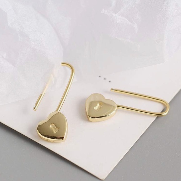 🆕 925 Sterling Silver Gold Plated Puff Heart Safety Pin Earrings Gift - Picture 4 of 6